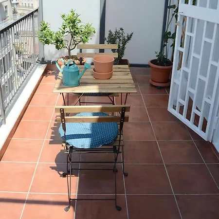 Alojamento de Acomodação e Pequeno-almoço Al Settimo Piano Bari