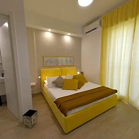 Al Settimo Piano Bed & Breakfast 4*